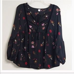 NWOT OLD NAVY FLORAL PRINT TIE NECK BOHO BLOUSE
